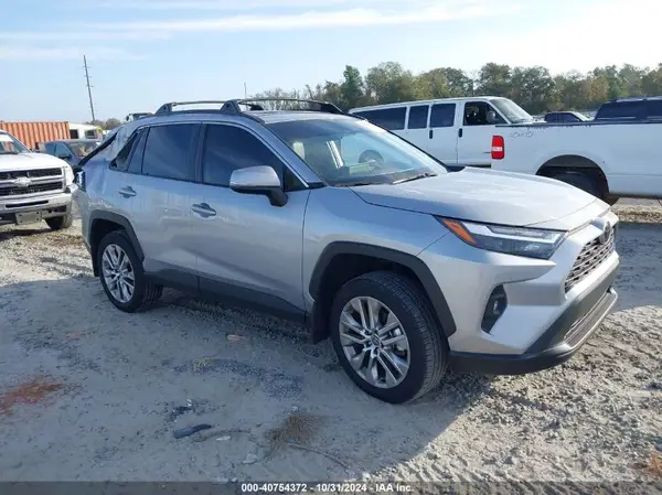 2T3C1RFV6RC261273 2024 TOYOTA RAV 4 - Image 1