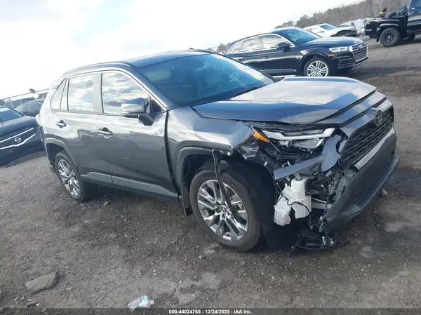 2T3C1RFV6RC265596 2024 TOYOTA RAV 4 - Image 1