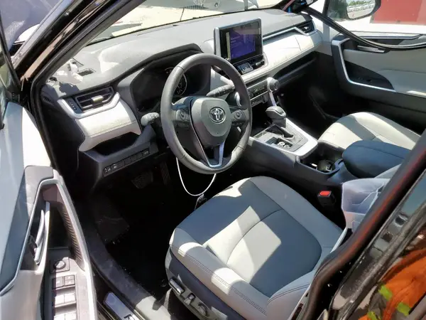 2T3C1RFV6SC321087 2025 TOYOTA RAV 4 - Image 8