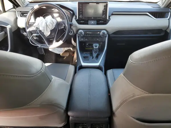 2T3C1RFV7KW007320 2019 TOYOTA RAV 4 - Image 8