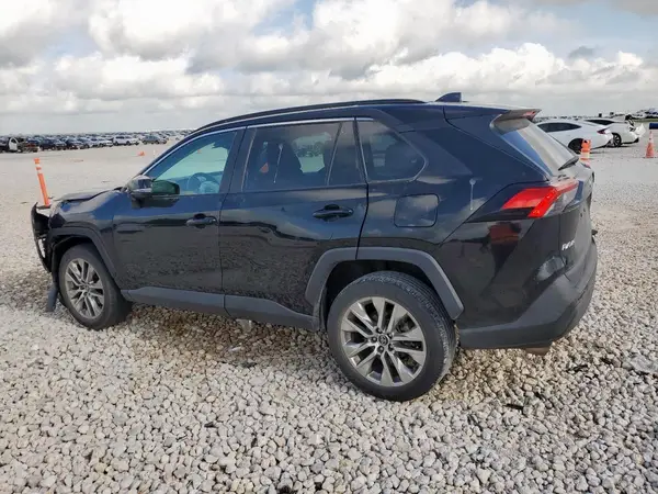 2T3C1RFV7LC065494 2020 TOYOTA RAV 4 - Image 2