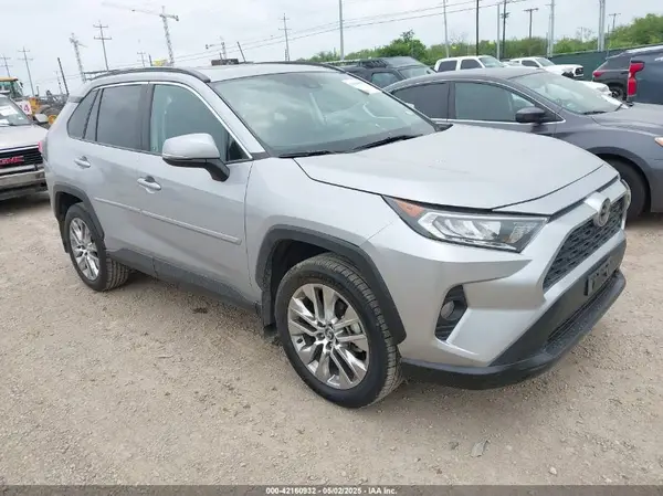 2T3C1RFV7LW090037 2020 TOYOTA RAV 4 - Image 1