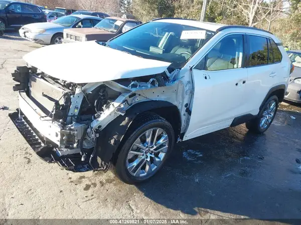 2T3C1RFV7MW128920 2021 TOYOTA RAV 4 - Image 2