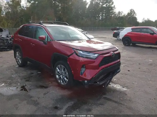 2T3C1RFV7PW261830 2023 TOYOTA RAV 4 - Image 1