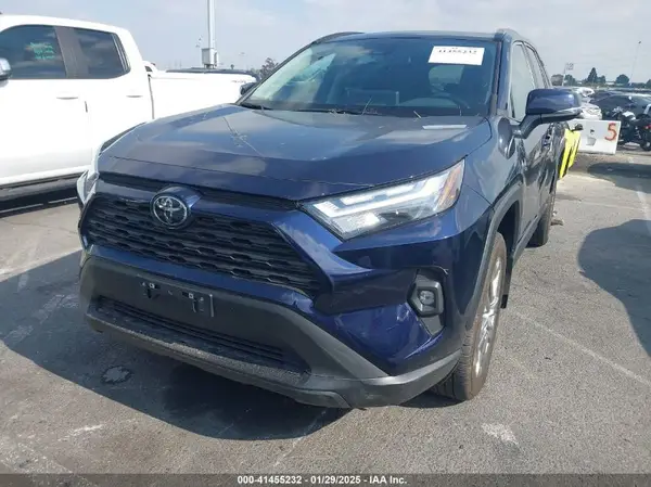 2T3C1RFV7PW298506 2023 TOYOTA RAV 4 - Image 2