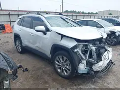2T3C1RFV7RW303996 2024 TOYOTA RAV 4