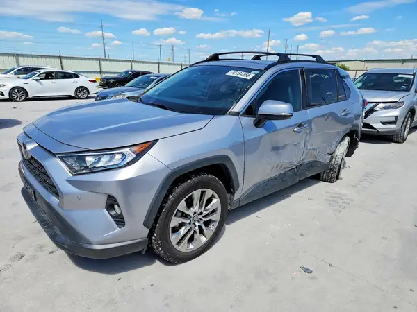 2T3C1RFV8KC004234 2019 TOYOTA RAV 4 - Image 1