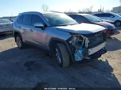 2T3C1RFV8KC019929 2019 TOYOTA RAV 4