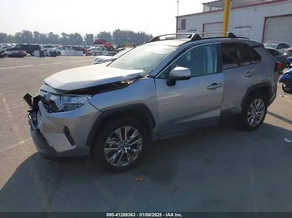 2T3C1RFV8MC109231 2021 TOYOTA RAV 4 - Image 2
