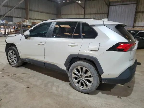 2T3C1RFV8MW105310 2021 TOYOTA RAV 4 - Image 2