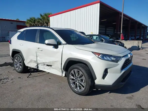 2T3C1RFV8MW117862 2021 TOYOTA RAV 4 - Image 1