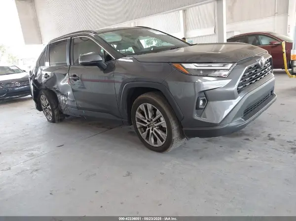 2T3C1RFV8NC192497 2022 TOYOTA RAV 4 - Image 1