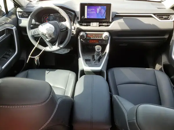 2T3C1RFV8RC264224 2024 TOYOTA RAV 4 - Image 8