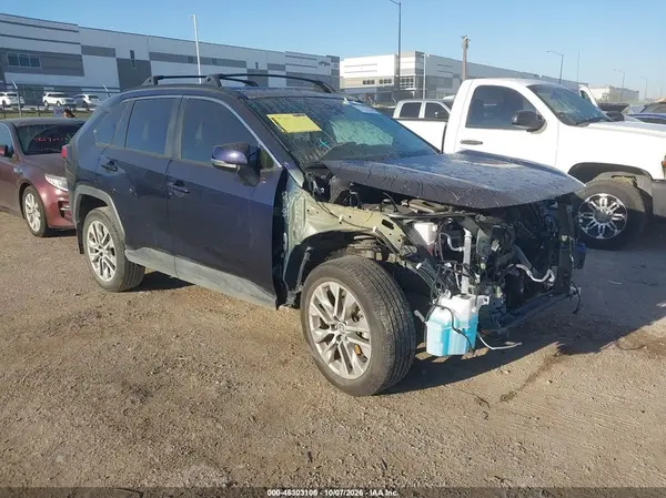2T3C1RFV8RW301061 2024 TOYOTA RAV 4 - Image 1