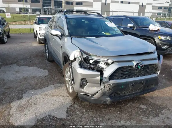 2T3C1RFV8RW351717 2024 TOYOTA RAV 4 - Image 1