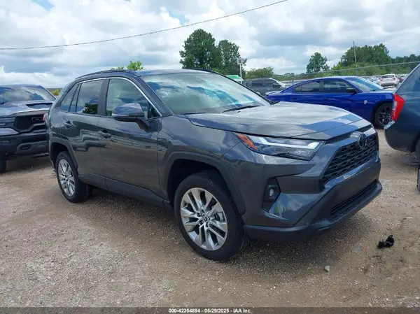 2T3C1RFV8RW359896 2024 TOYOTA RAV 4 - Image 1