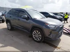 2T3C1RFV9MC102093 2021 TOYOTA RAV 4