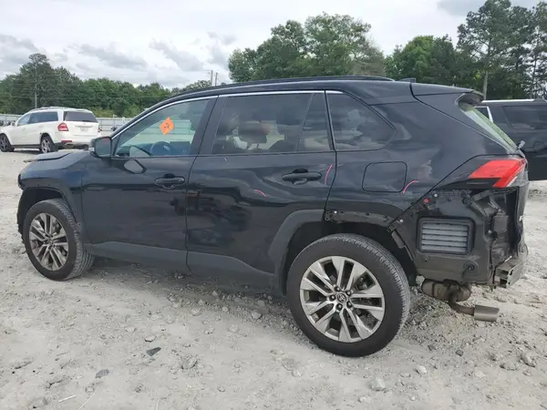 2T3C1RFV9MW162776 2021 TOYOTA RAV 4 - Image 2