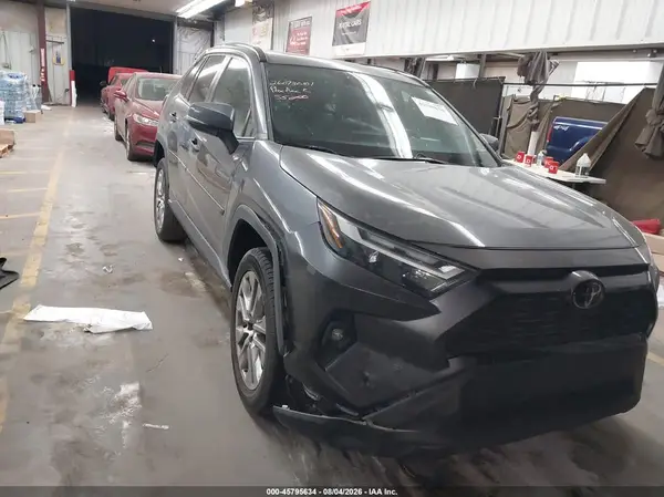2T3C1RFV9NC192055 2022 TOYOTA RAV 4 - Image 1