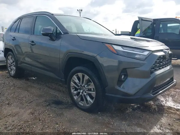 2T3C1RFV9PW278533 2023 TOYOTA RAV 4 - Image 1