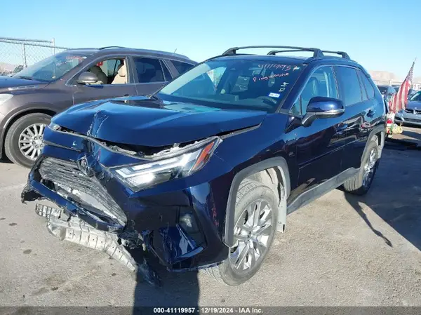 2T3C1RFV9RW338510 2024 TOYOTA RAV 4 - Image 2