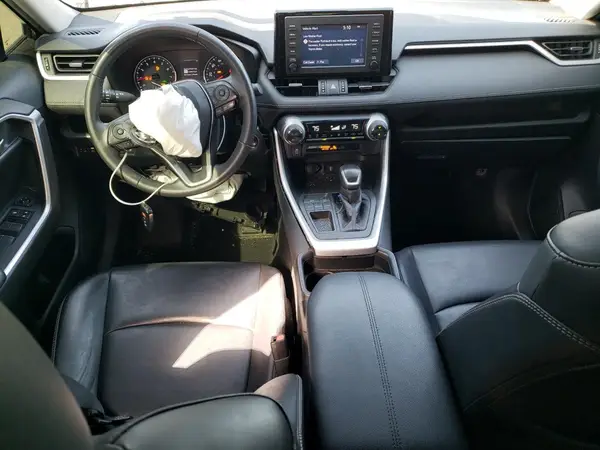 2T3C1RFVXKW052901 2019 TOYOTA RAV 4 - Image 8