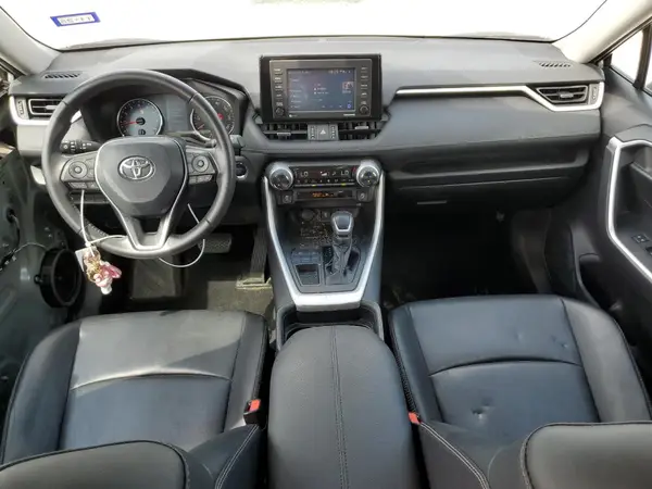 2T3C1RFVXLW071062 2020 TOYOTA RAV 4 - Image 8