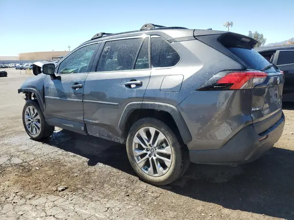 2T3C1RFVXMC108503 2021 TOYOTA RAV 4 - Image 2