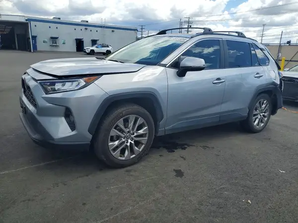 2T3C1RFVXMC111255 2021 TOYOTA RAV 4 - Image 1