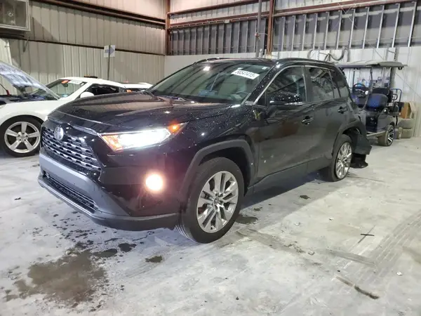 2T3C1RFVXMW181207 2021 TOYOTA RAV 4 - Image 1