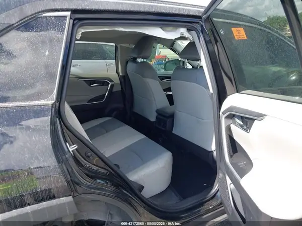 2T3C1RFVXNC195269 2022 TOYOTA RAV 4 - Image 8
