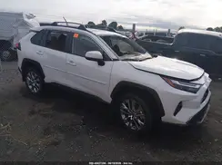2T3C1RFVXNW185582 2022 TOYOTA RAV 4