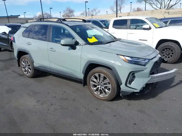 2T3C1RFVXPW274877 2023 TOYOTA RAV 4 - Image 1