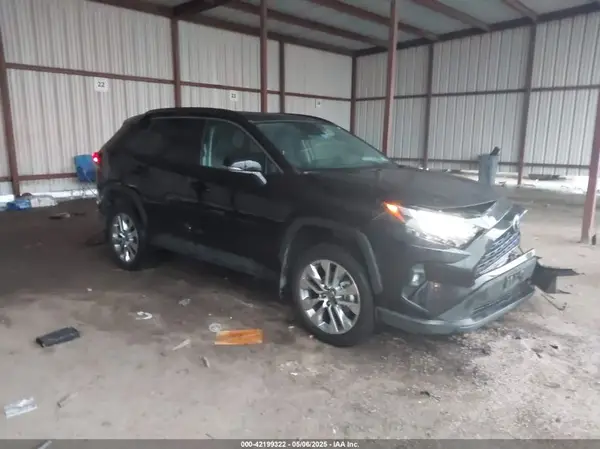 2T3C1RFVXRC276312 2024 TOYOTA RAV 4 - Image 1
