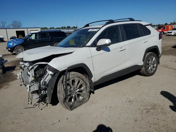 2T3C1RFVXRW347846 2024 TOYOTA RAV 4 - Image 1