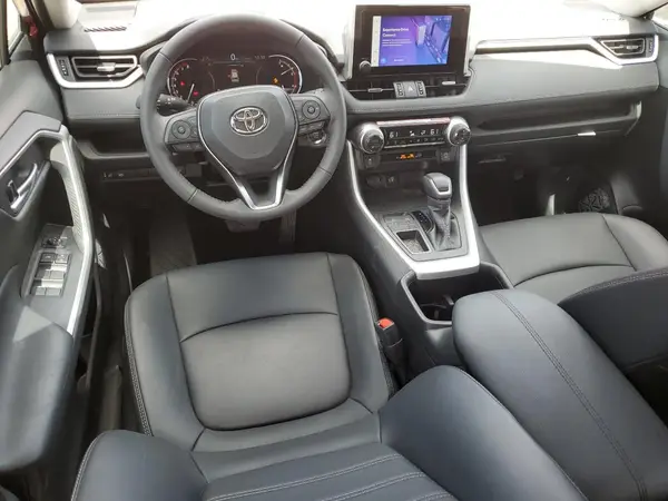 2T3C1RFVXRW363027 2024 TOYOTA RAV 4 - Image 8