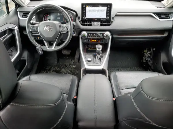 2T3D1RFV2KW017631 2019 TOYOTA RAV 4 - Image 8