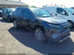 2T3D1RFV2NC282555 2022 TOYOTA RAV 4
