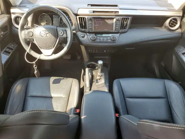 2T3DFREV0HW540979 2017 TOYOTA RAV 4 - Image 8