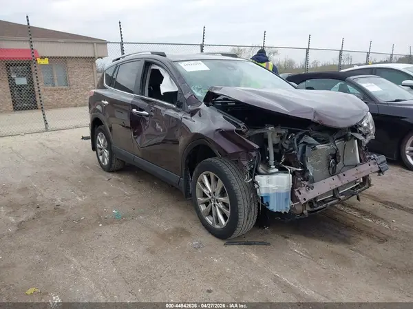 2T3DFREV0HW560696 2017 TOYOTA RAV 4 - Image 1