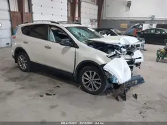 2T3DFREV0HW594198 2017 TOYOTA RAV 4