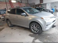 2T3DFREV0HW599238 2017 TOYOTA RAV 4