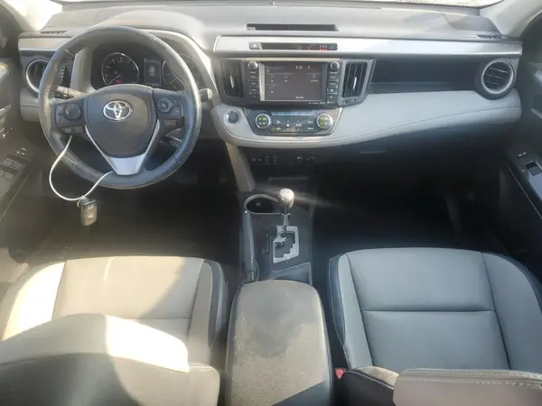2T3DFREV0JW711641 2018 TOYOTA RAV 4 - Image 8