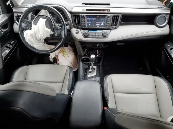 2T3DFREV1HW547035 2017 TOYOTA RAV 4 - Image 8