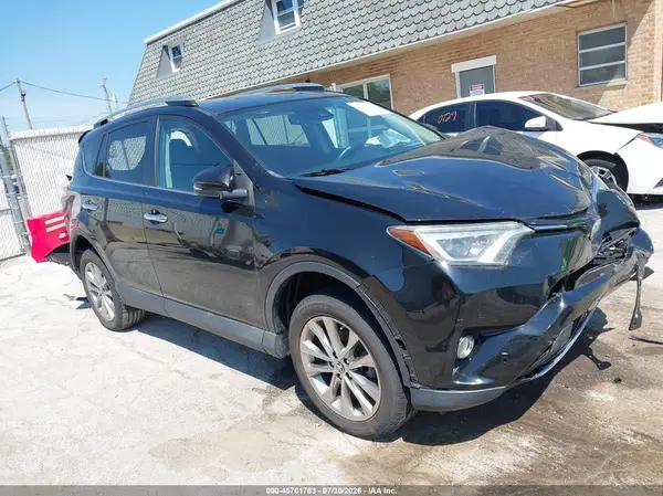 2T3DFREV1HW560836 2017 TOYOTA RAV 4 - Image 1