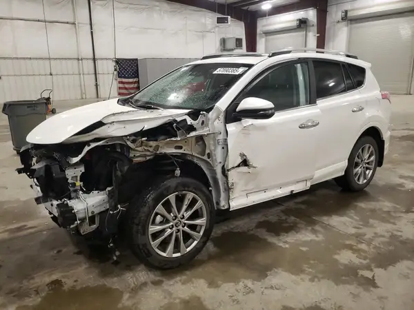2T3DFREV1HW562098 2017 TOYOTA RAV 4 - Image 1