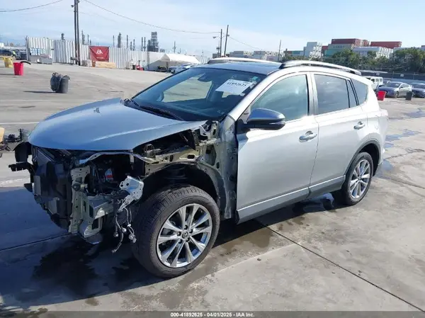 2T3DFREV1HW576258 2017 TOYOTA RAV 4 - Image 2