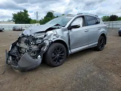 2T3DFREV1HW580214 2017 TOYOTA RAV 4