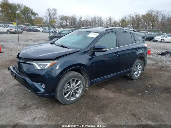 2T3DFREV1JW764834 2018 TOYOTA RAV 4 - Image 2