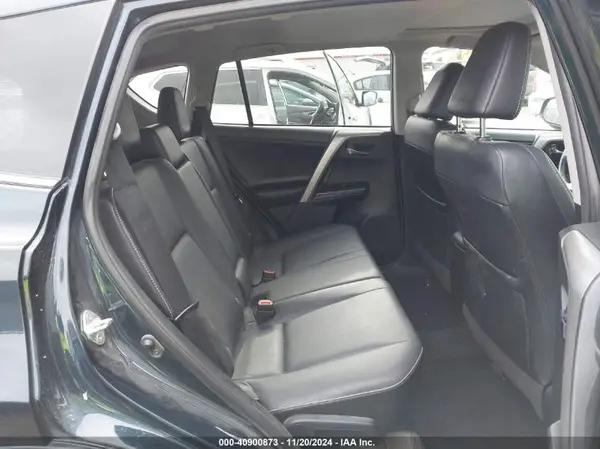 2T3DFREV1JW764834 2018 TOYOTA RAV 4 - Image 8